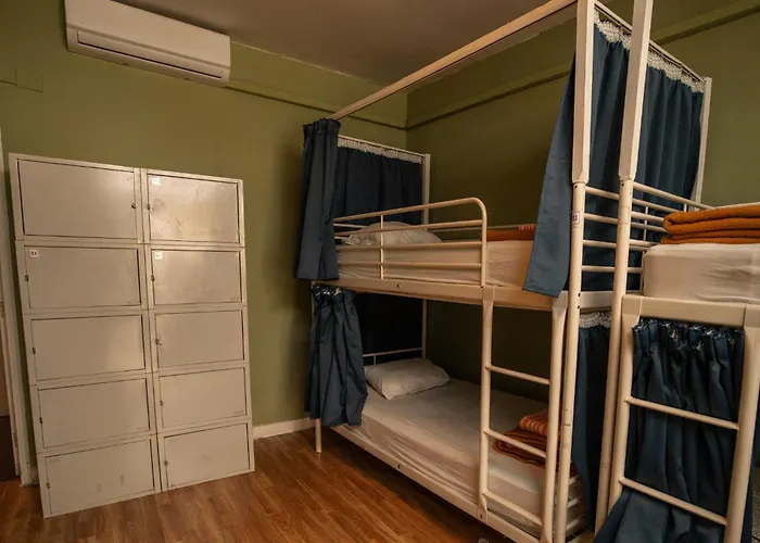 Urban Garden Hostel Lisbon